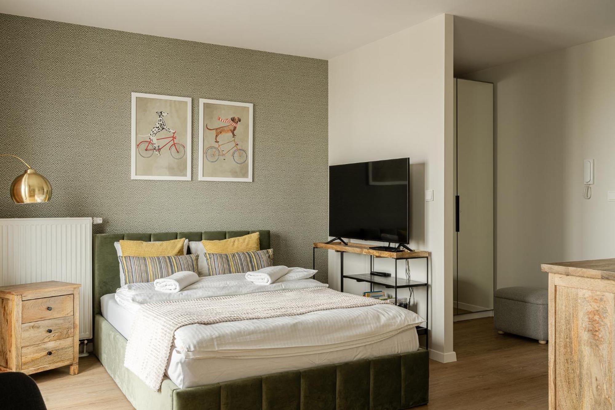 Rentplanet - Apartamenty Braniborska II Wroclaw Exterior photo